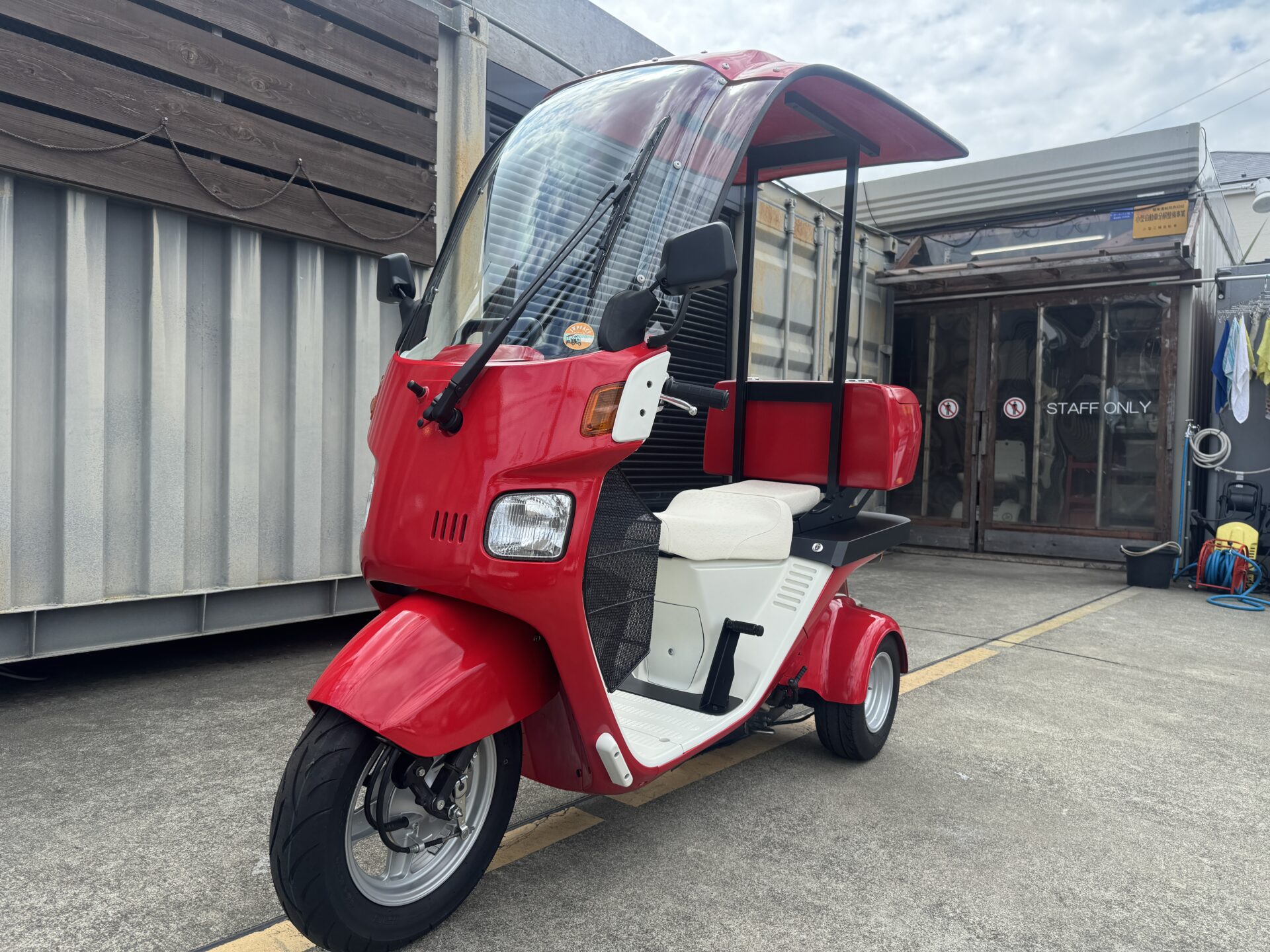 4stジャイロキャノピー・側車付軽二輪仕様