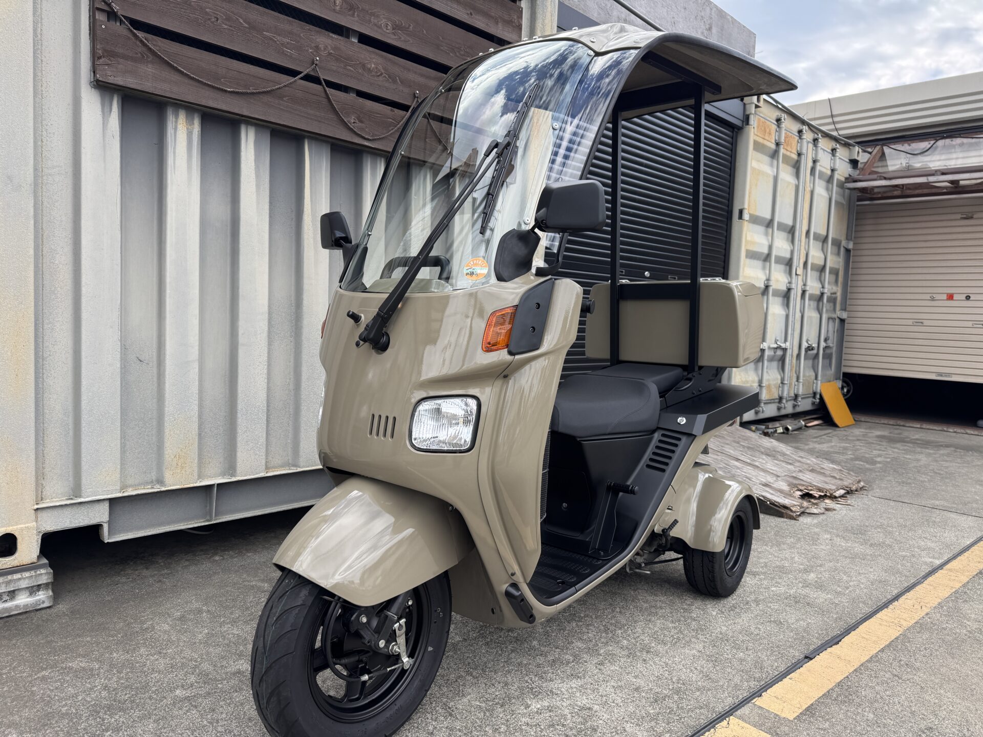 4stジャイロキャノピー・側車付軽二輪仕様