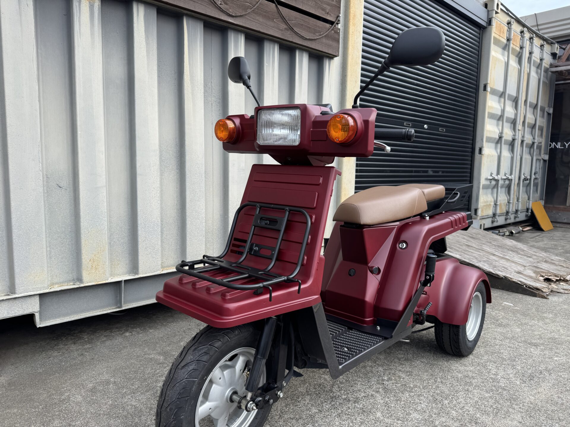 4stジャイロX・側車付軽二輪仕様　自社認定中古整備車　1年10,000km保証付き