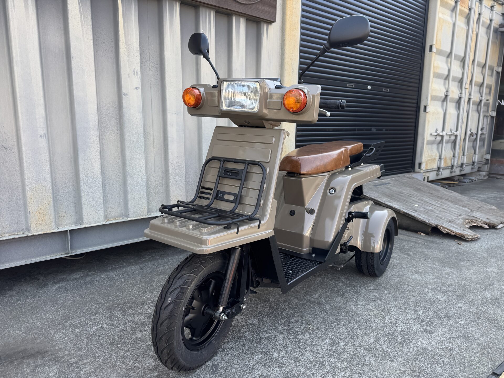 4stジャイロX・側車付軽二輪仕様　自社認定中古整備車　1年10,000km保証付き